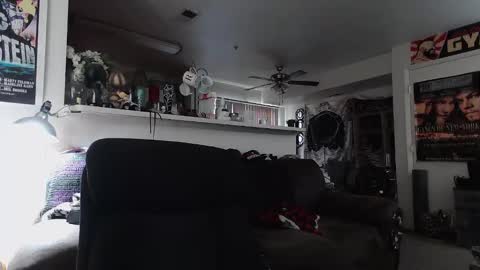 Snapshot of biggerisbetter21 chatting on 09-30-25, 10:48 biggerisbetter21 online show from 09-30-25, 10:48