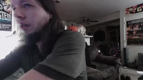 Snapshot of biggerisbetter21 chatting on 10-31-25, 11:11 biggerisbetter21 online show from 10-31-25, 11:11