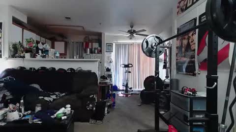 biggerisbetter21 online show from 03-09-26, 06:12