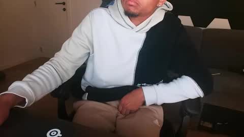 biggeroncam online show from 03-21-26, 02:16