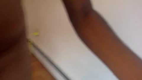 Snapshot of biggie216168 chatting on 10-21-25, 09:37 biggie216168 online show from 10-21-25, 09:37