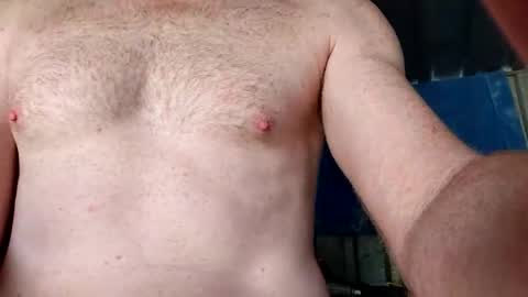 Snapshot of biggllh chatting on 11-27-25, 03:08 biggllh online show from 11-27-25, 03:08