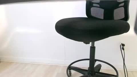 Snapshot of biggstikk chatting on 03-05-25, 11:16 biggstikk online show from 03-05-25, 11:16