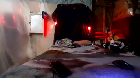 Snapshot of bighammerx90 chatting on 09-20-25, 10:16 bighammerx90 online show from 09-20-25, 10:16