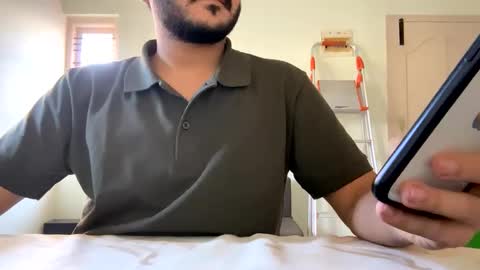 bighandsomesatisfy online show from 01-06-25, 11:07