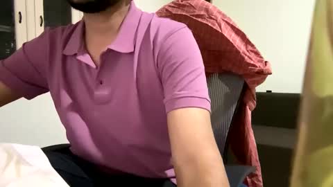 bighandsomesatisfy online show from 01-10-25, 02:23