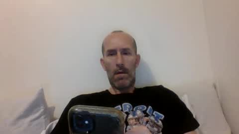 Snapshot of bighugemouthful chatting on 01-02-25, 07:12 Chaz online show from 01-02-25, 07:12