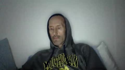 Snapshot of bighugemouthful chatting on 02-22-25, 02:50 Chaz online show from 02-22-25, 02:50