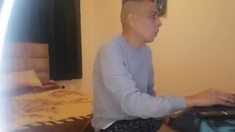 Snapshot of bighunter914318 chatting on 02-17-26, 05:08 bighunter914318 online show from 02-17-26, 05:08