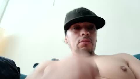 Snapshot of biglatinochorizo chatting on 12-11-24, 05:48 biglatinochorizo online show from 12-11-24, 05:48