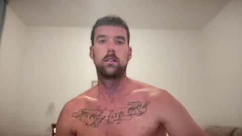 Snapshot of bigmachinejack chatting on 10-19-25, 05:35 bigmachinejack online show from 10-19-25, 05:35