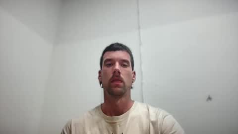 Snapshot of bigmachinejack chatting on 10-23-25, 01:21 bigmachinejack online show from 10-23-25, 01:21