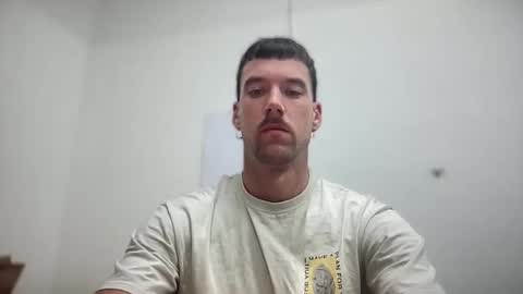 Snapshot of bigmachinejack chatting on 10-30-25, 06:59 bigmachinejack online show from 10-30-25, 06:59