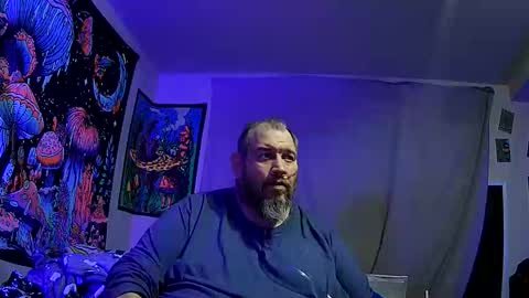 Snapshot of bigman42of0rlife chatting on 12-14-25, 12:05 bigman42of0rlife online show from 12-14-25, 12:05