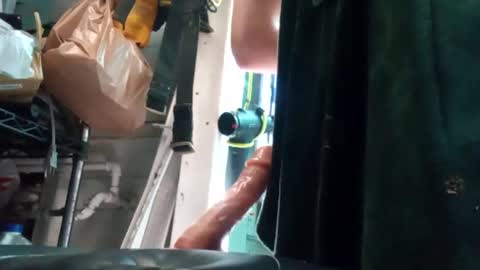 Snapshot of bigmanaround9 chatting on 02-26-26, 08:19 bigmanaround9 online show from 02-26-26, 08:19