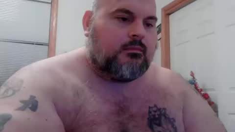 Snapshot of bigmanfalyfe chatting on 10-11-25, 04:22 BigManFaLyfe online show from 10-11-25, 04:22