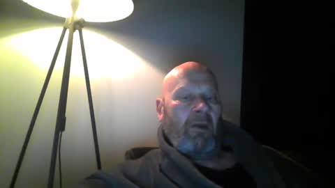 Snapshot of bigmike3339 chatting on 03-04-25, 05:53 bigmike3339 online show from 03-04-25, 05:53
