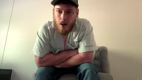 Snapshot of bigmike606420 chatting on 06-04-26, 10:49 Bigmike online show from 06-04-26, 10:49