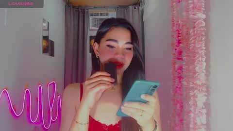 kiaaannaaaa online show from 05-10-26, 01:22