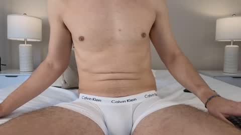 Snapshot of bigonehott chatting on 03-06-25, 03:35       online show from 03-06-25, 03:35