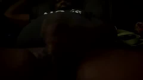 Snapshot of bigpayday19 chatting on 10-30-25, 11:00 bigpayday19 online show from 10-30-25, 11:00