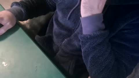 Snapshot of bigpeepdude chatting on 01-05-25, 09:14 bigpeepdude online show from 01-05-25, 09:14