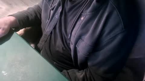 Snapshot of bigpeepdude chatting on 01-22-25, 10:59 bigpeepdude online show from 01-22-25, 10:59