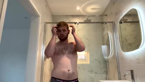 bigpoppa69999 online show from 06-11-26, 03:21