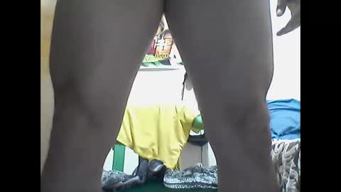 Snapshot of bigrande1 chatting on 11-17-25, 03:01 bigrande1 online show from 11-17-25, 03:01