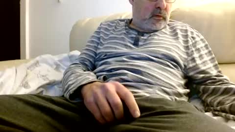 Ricky online show from 02-15-26, 06:59