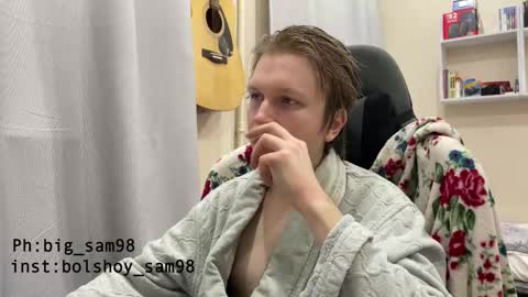 Snapshot of bigsamuel05 chatting on 10-17-25, 08:22 bigsamuel05 online show from 10-17-25, 08:22