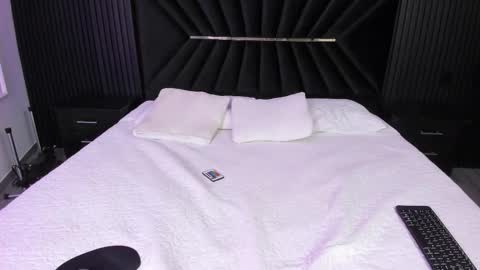 Snapshot of bigsexxyass chatting on 09-13-25, 11:10 Zayra online show from 09-13-25, 11:10