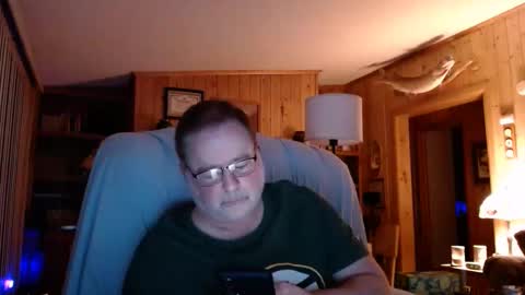 Snapshot of bigthicksatisfying2 chatting on 12-06-24, 03:08 bigthicksatisfying2 online show from 12-06-24, 03:08