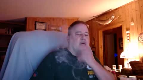 Snapshot of bigthicksatisfying2 chatting on 12-09-24, 03:29 bigthicksatisfying2 online show from 12-09-24, 03:29