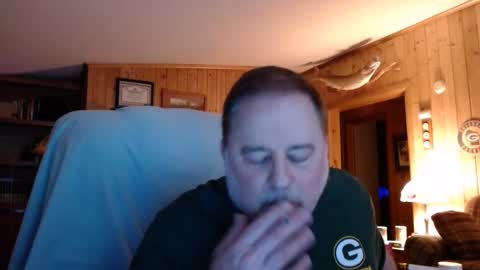 Snapshot of bigthicksatisfying2 chatting on 12-09-24, 06:34 bigthicksatisfying2 online show from 12-09-24, 06:34