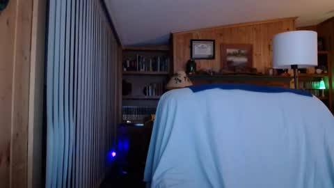 Snapshot of bigthicksatisfying2 chatting on 05-31-26, 02:31 bigthicksatisfying2 online show from 05-31-26, 02:31