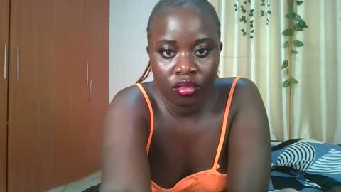 bigtits_baddie online show from 12-02-25, 01:55