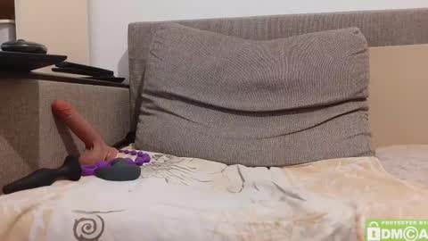 Snapshot of bigtitsboyx1 chatting on 02-15-25, 05:09 BigTitsBoyx1 online show from 02-15-25, 05:09