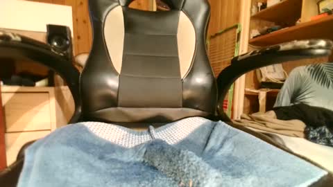 trick online show from 12-08-24, 09:19