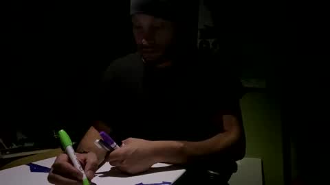 Snapshot of bigwalkdog12 chatting on 01-03-25, 03:49 Floppyphallus online show from 01-03-25, 03:49