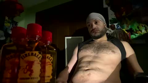 Snapshot of bigwalkdog12 chatting on 01-29-25, 07:15 Floppyphallus online show from 01-29-25, 07:15