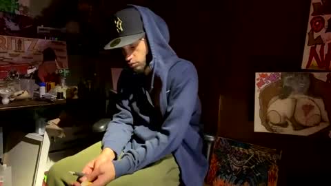 Snapshot of bigwalkdog12 chatting on 02-11-25, 12:28 Floppyphallus online show from 02-11-25, 12:28