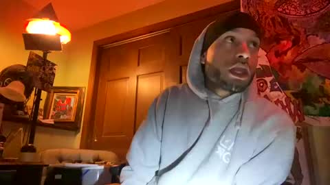 Snapshot of bigwalkdog12 chatting on 02-21-25, 11:54 Floppyphallus online show from 02-21-25, 11:54