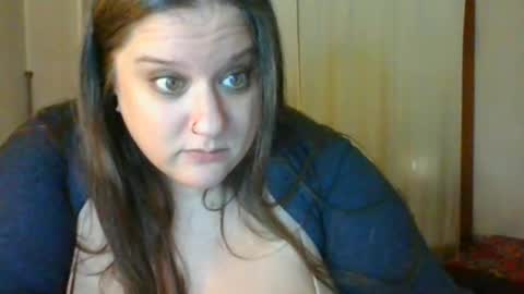 Snapshot of bigwheeliestyle chatting on 12-17-24, 06:02 Lady of the WHEEL online show from 12-17-24, 06:02