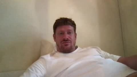 Snapshot of bigwhitecock71 chatting on 09-27-25, 11:15 Big white cock online show from 09-27-25, 11:15