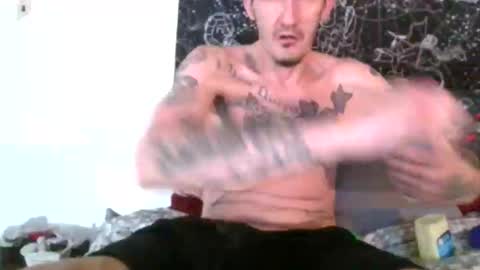 Snapshot of bigwhtrooster412 chatting on 01-17-26, 08:52 BigWhtRooster412 online show from 01-17-26, 08:52