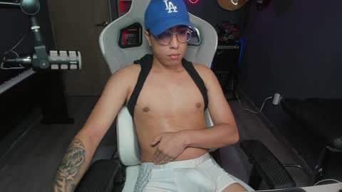 bigxboy96 online show from 01-05-25, 10:19