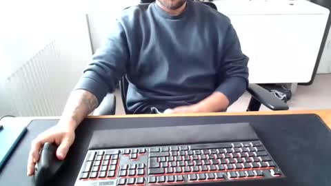 biker4ever90 online show from 11-11-25, 09:53