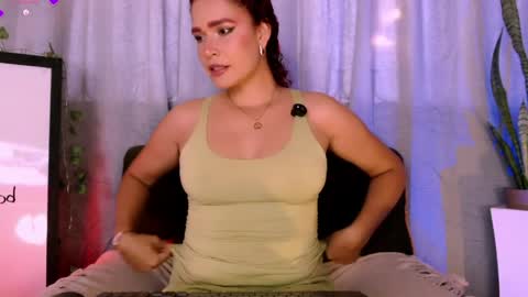 Sofia online show from 04-08-26, 02:39