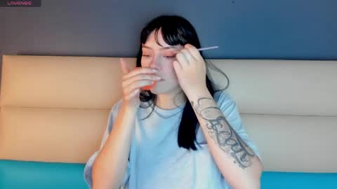 bilie__eilish online show from 04-30-26, 12:11